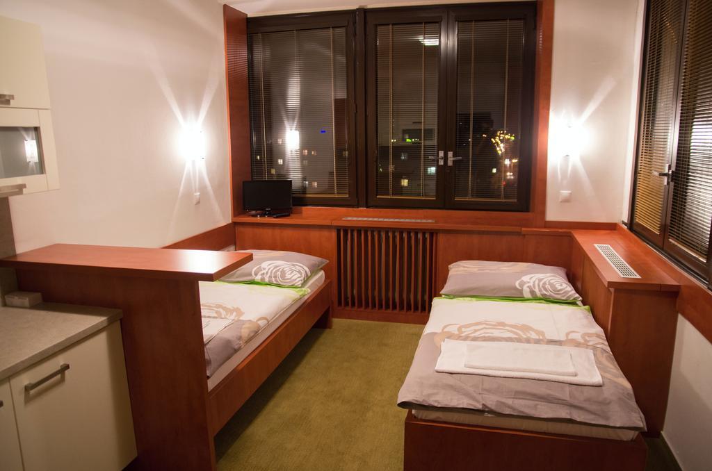 Hotel Bothe Považská Bystrica Kamer foto